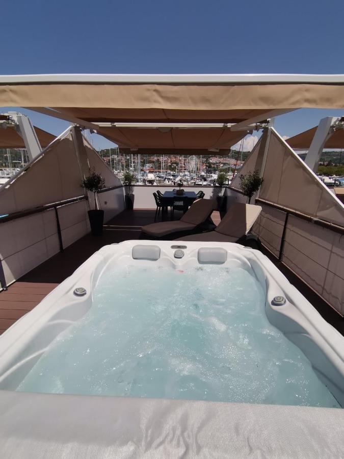 Floating House - Sunset Villa Portorož Buitenkant foto